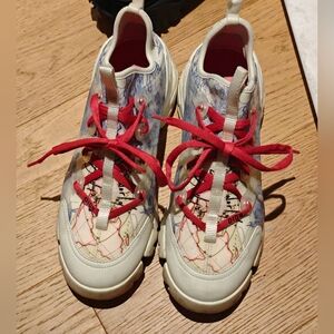 **SOLD** Authethic Dior D connect sneaker around the world Women
